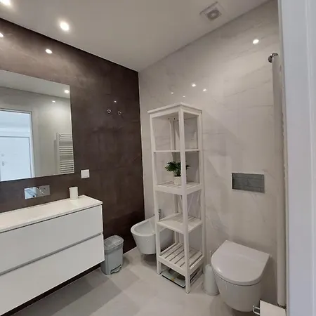 Life Apartment, New, Elegant And Cozy Ναζαρέ